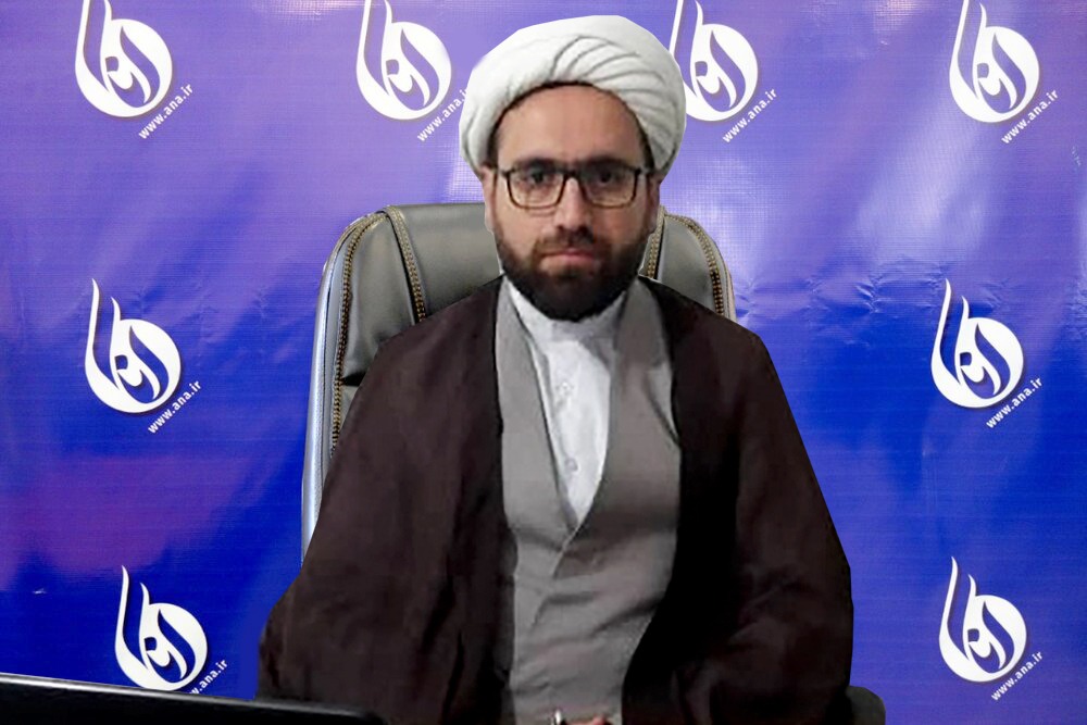 حجت‌الاسلام وحید پورعلی مسئول دفتر تقریب مذاهب دانشگاه آزاد اسلامی آذربایجان غربی
