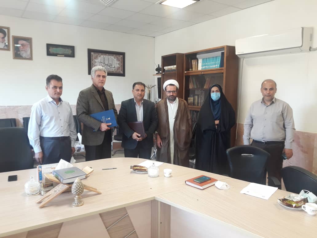تفاهم نامه گرمسار و آرادان