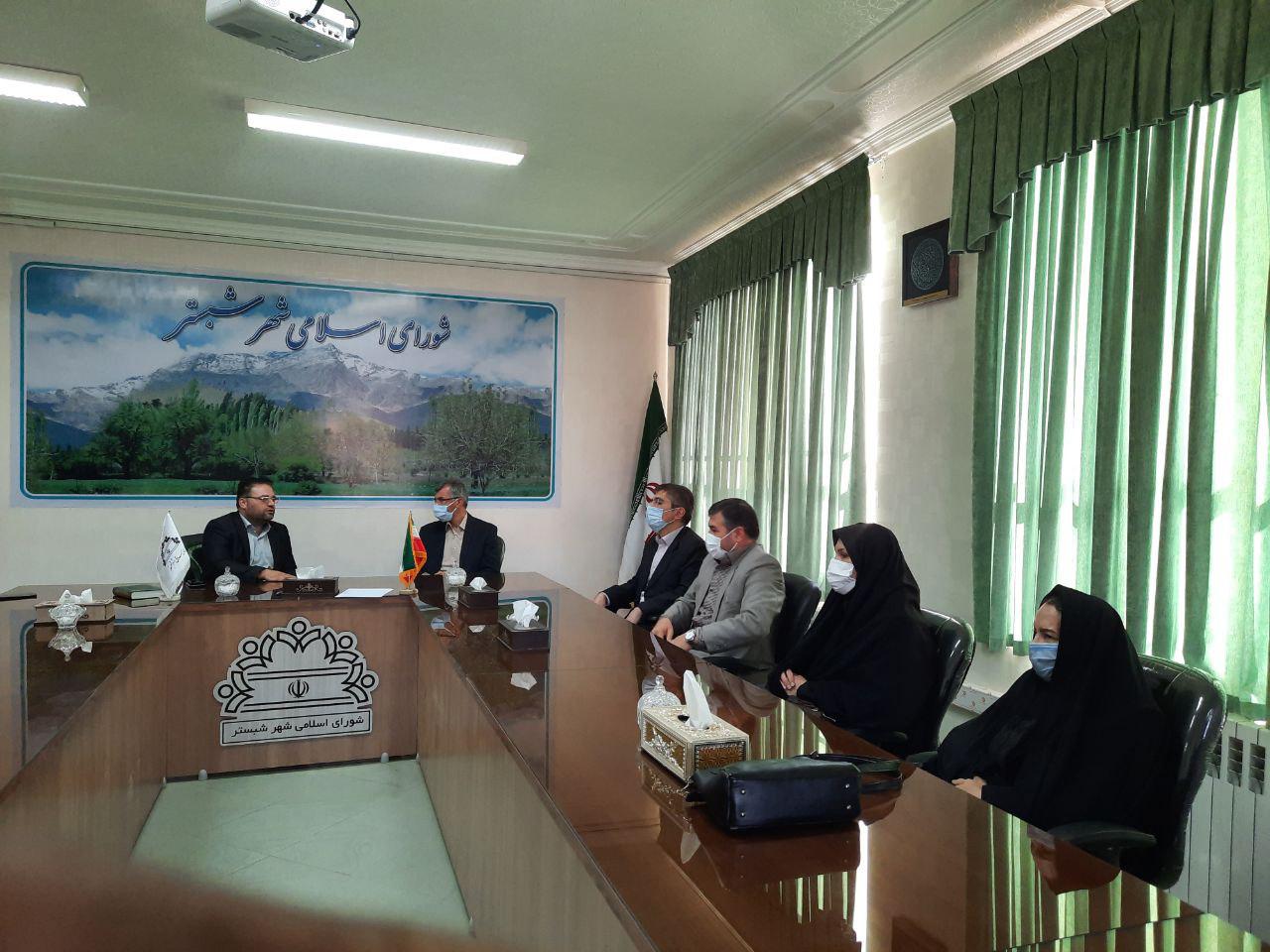 دیدار مدیران دانشگاه آزاد اسلامی شبستر با اعضای شورای اسلامی