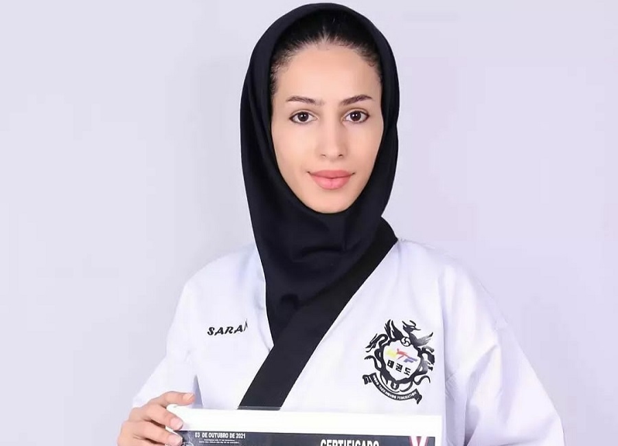 افتخارآفرینی دانشآموخته دانشگاه آزاد اسلامی رودسر و املش در پومسه آزاد