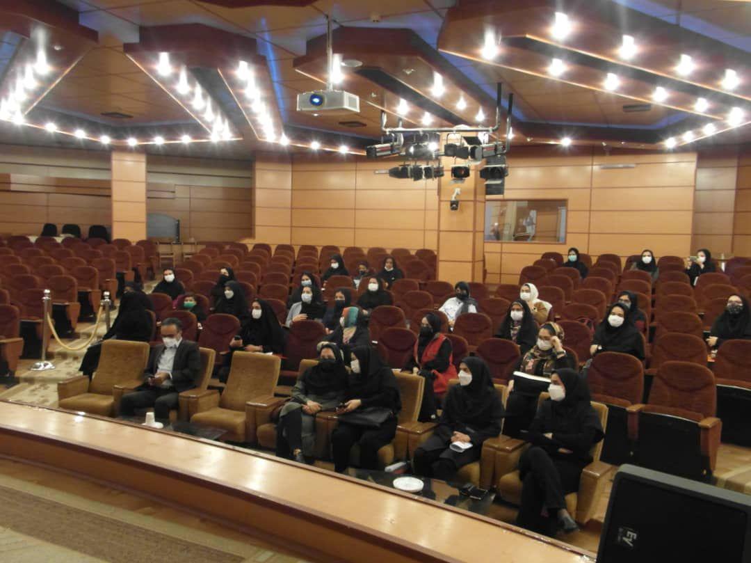 استقبال از دانشجویان جدید