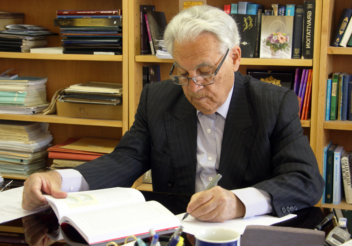 یوسف ثبوتی