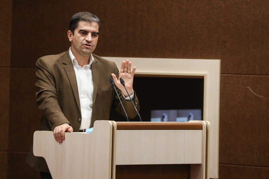 قاضی زاده هاشمی