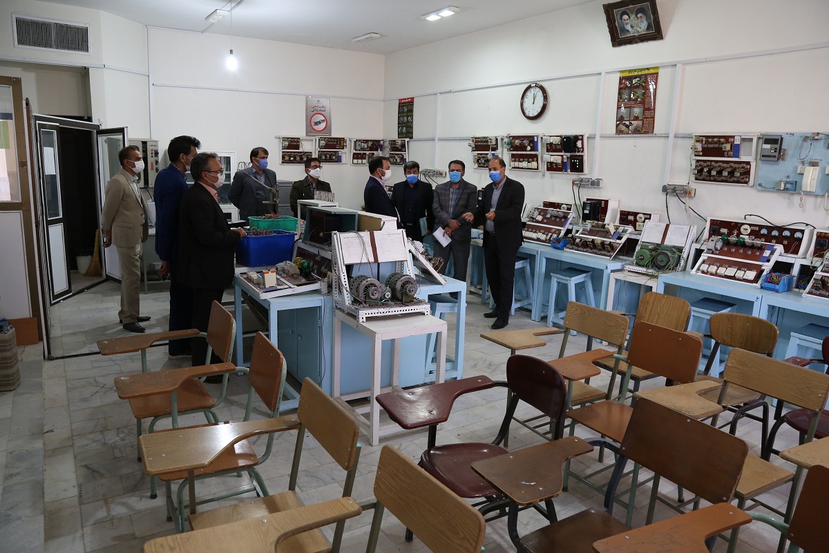 رصد توانمندیهای دانشگاه آزاد تربتحیدریه برای راهاندازی دانشکده مهارت و کارآفرینی توسط معاونت آموزشهای عمومی دانشگاه آزاد اسلامی