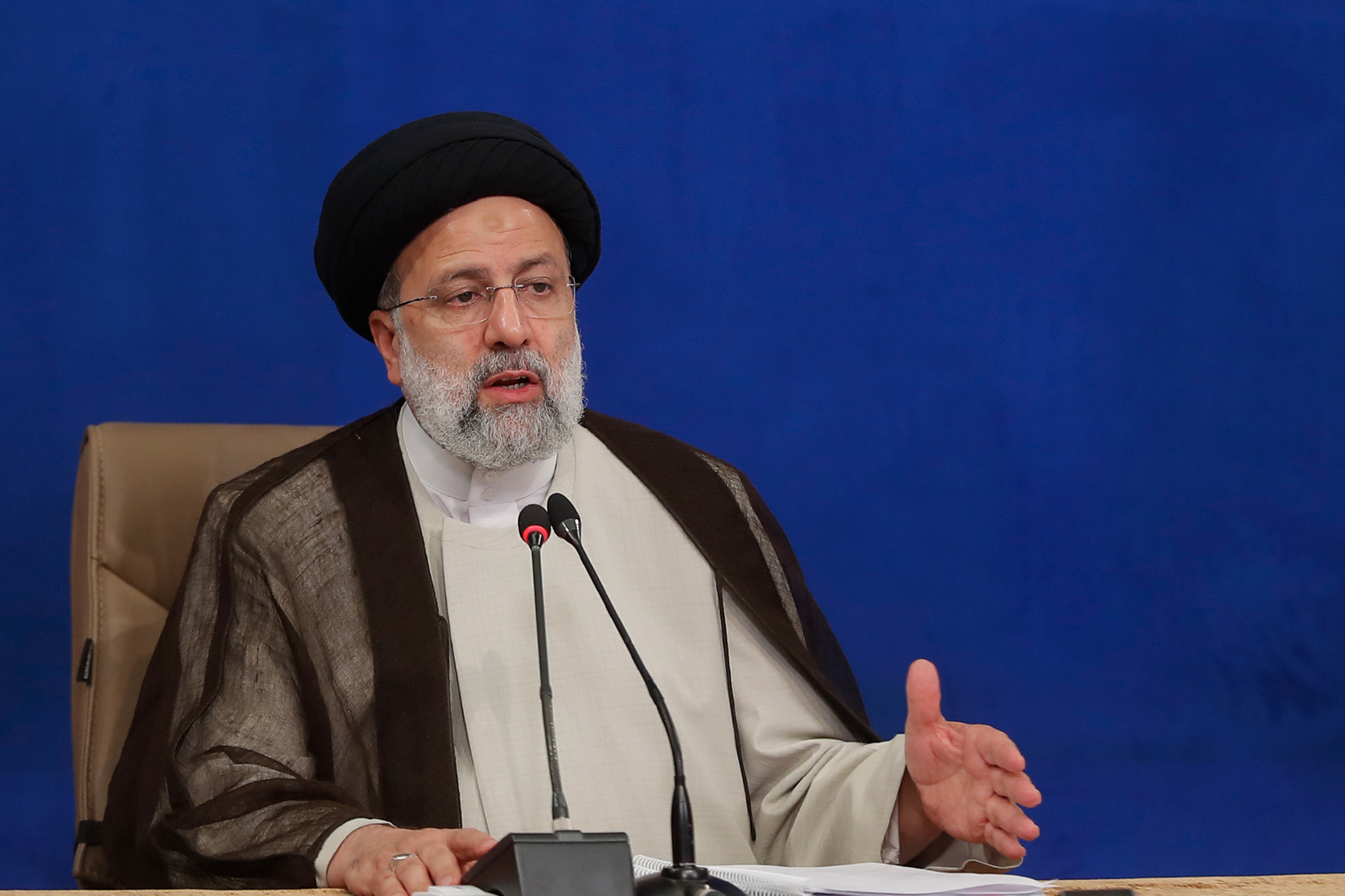 جلسه شورای عالی انقلاب فرهنگی