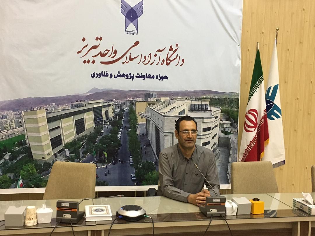 کمال سیدیصاحباری رئیس مرکز خدمات آزمایشگاهی و تحقیقاتی دانشگاه آزاد اسلامی استان آذربایجان شرقی