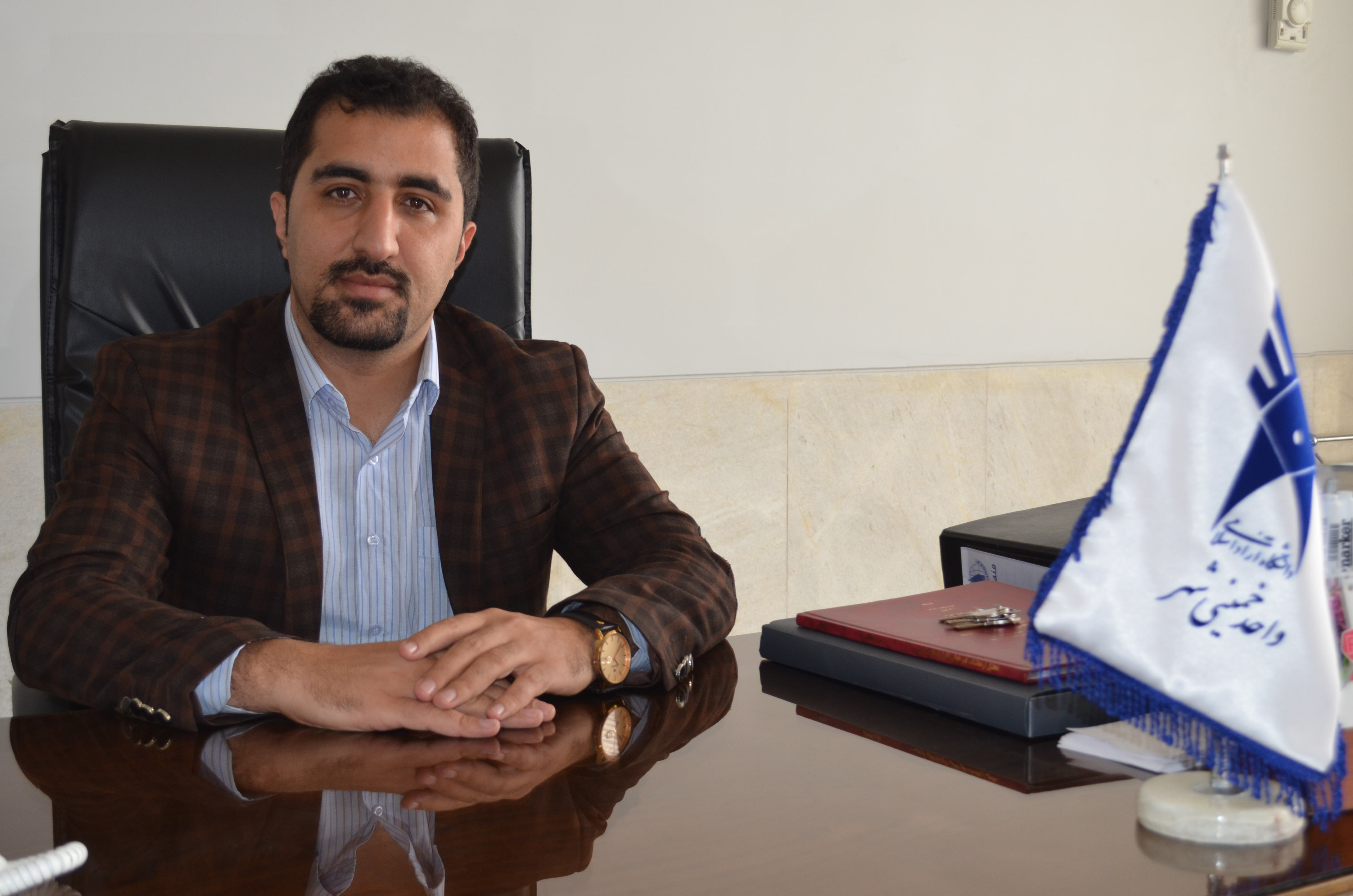 داود طغرایی دانشیار مهندسی مکانیک دانشگاه آزاد اسلامی واحد خمینیشهر