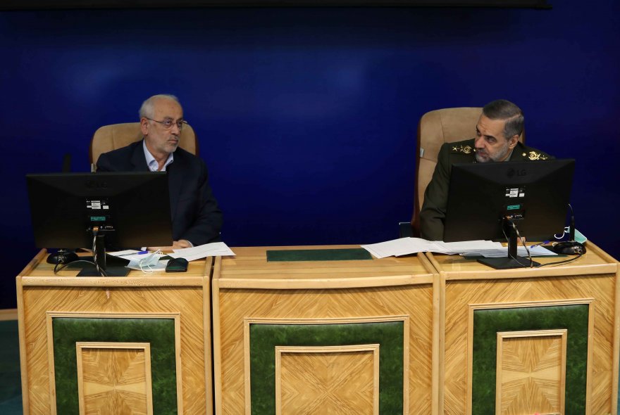 وزیر دفاع