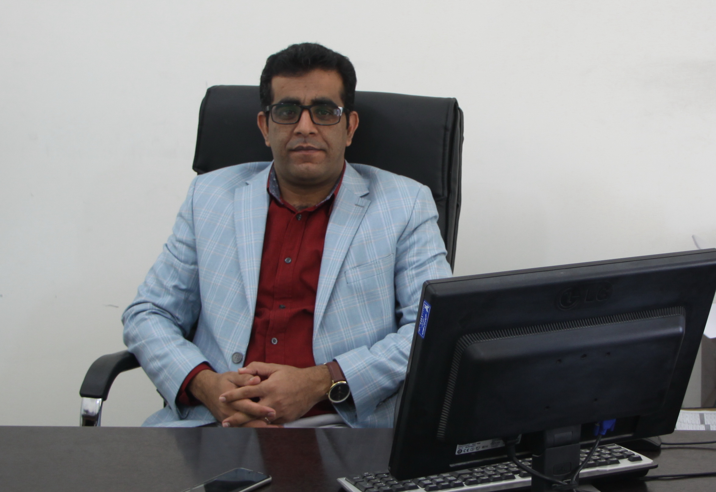 عماد یوسفی معاون فرهنگی دانشجویی دانشگاه آزاد اسلامی واحد قشم