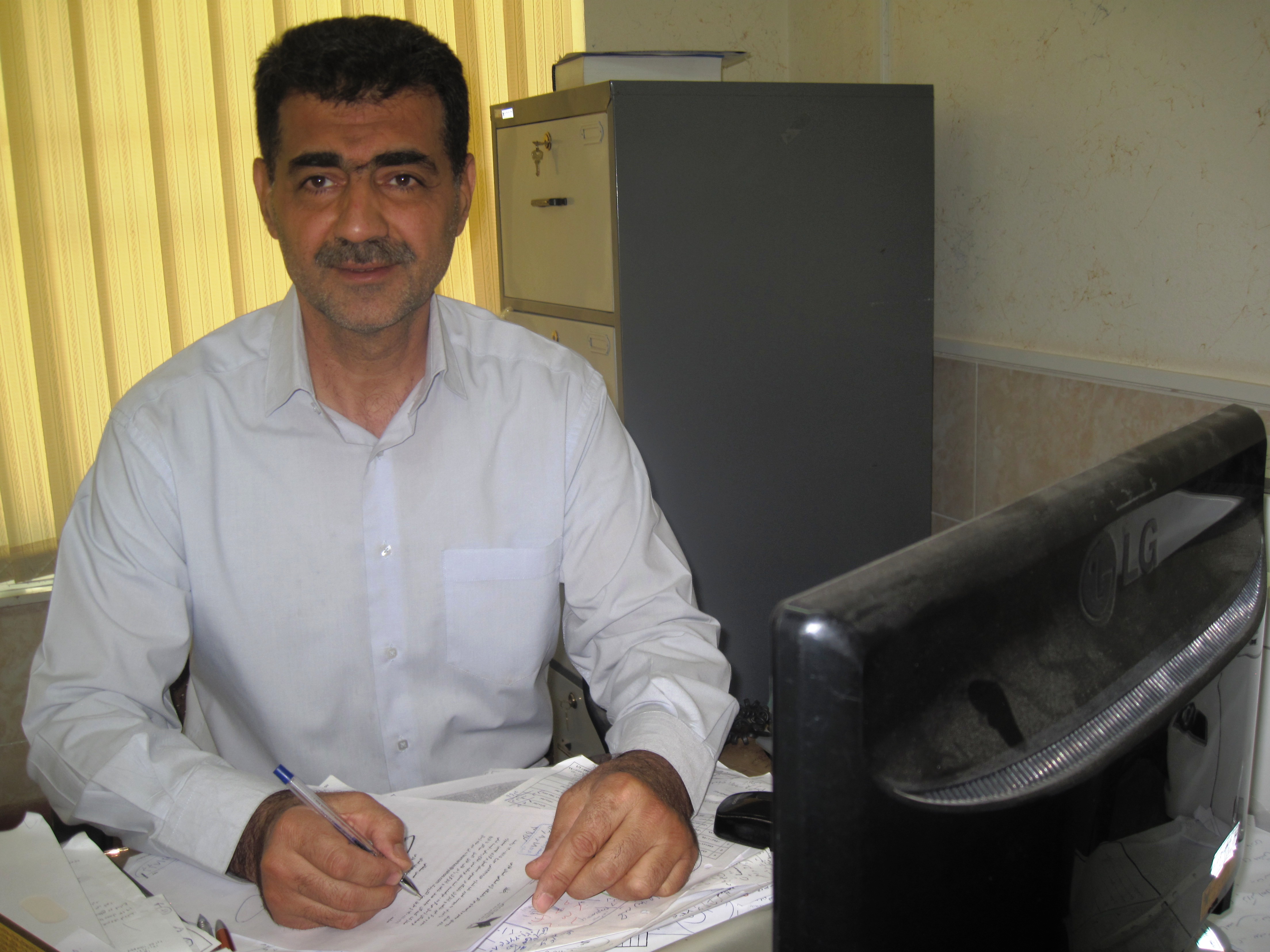 عبدالرضا رضایی مسئول پایاننامههای تحصیلات تکمیلی دانشگاه آزاد نیریز