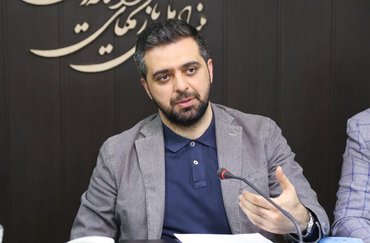 سید صادق پژمان