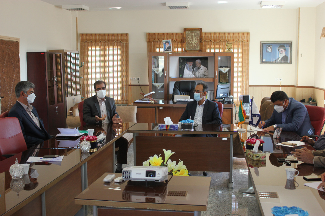 برگزاری جلسه تشکیل کارگروههای اقتصادی در دانشگاه آزاد اسلامی بم 
