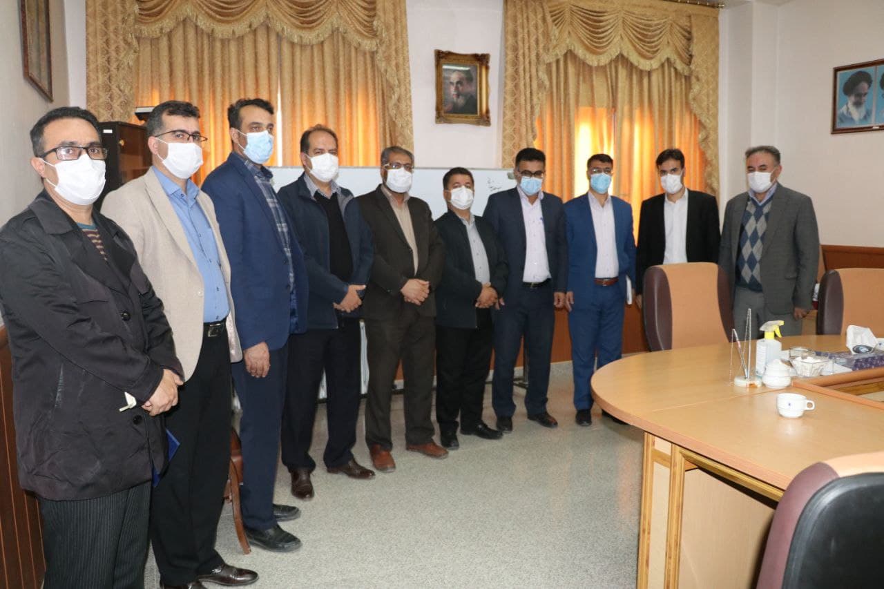 جلسه تکریم و معارفه معاونان قدیم و جدید آموزشهای عمومی و مهارتی دانشگاه آزاد مهاباد