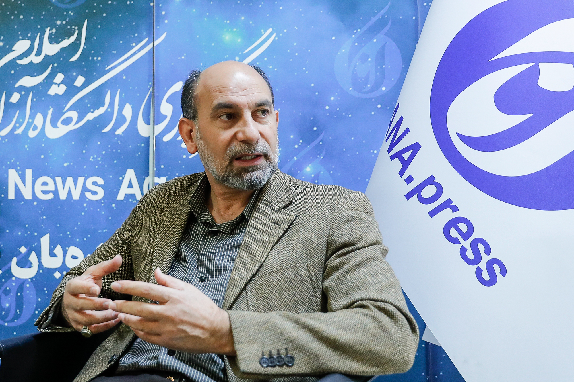 مصاحبه با یوسف عینی زاده رئیس ستادهای مستقل اصولگرایی کشور