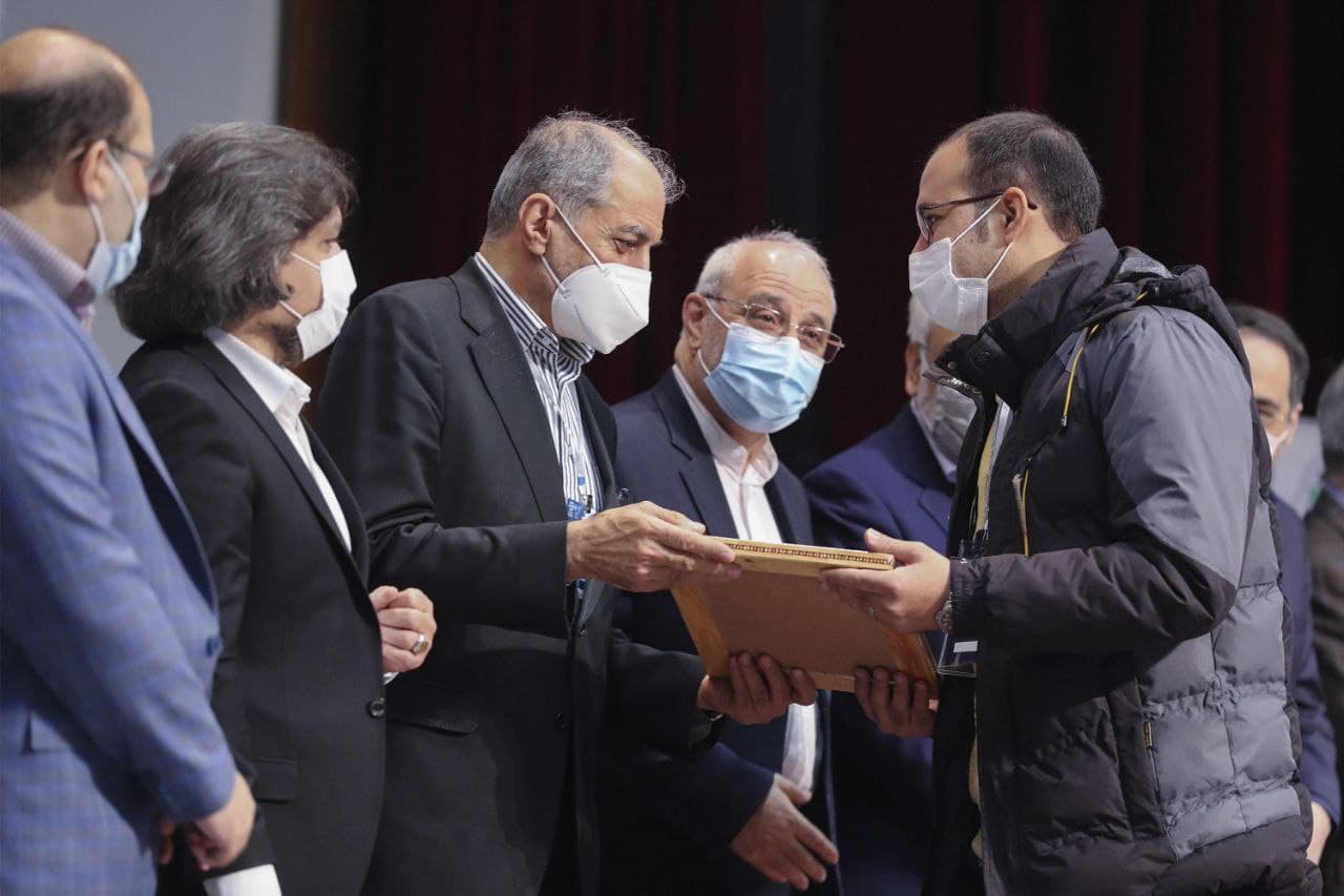 محمد قاسمی دانشجوی برتر طرح پویش