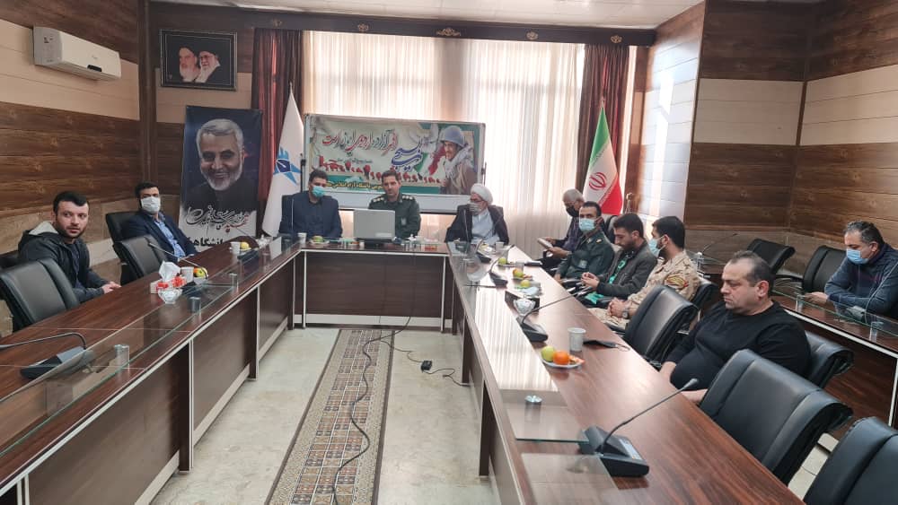 وبینار «بسیج مدرسه عشق، دانشگاه شهادت» در دانشگاه آزاد اسلامی محمودآباد برگزار شد