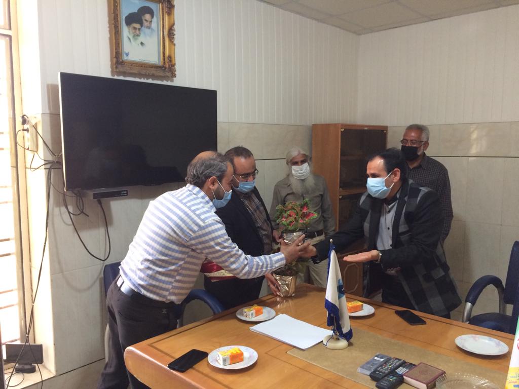 دیدار رئیس اداره فرهنگ و ارشاد اسلامی شهرستان لارستان از دانشگاهیان دانشگاه آزاد لارستان