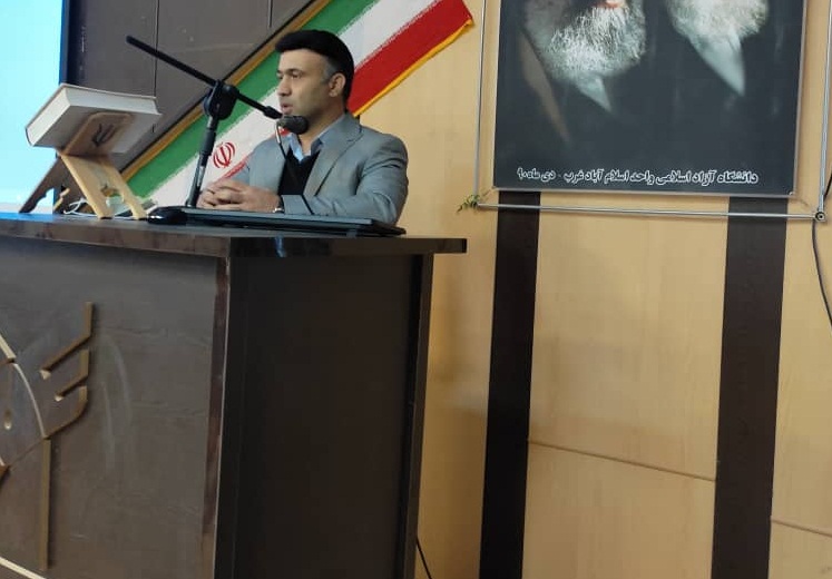 تورج محمدزمانی