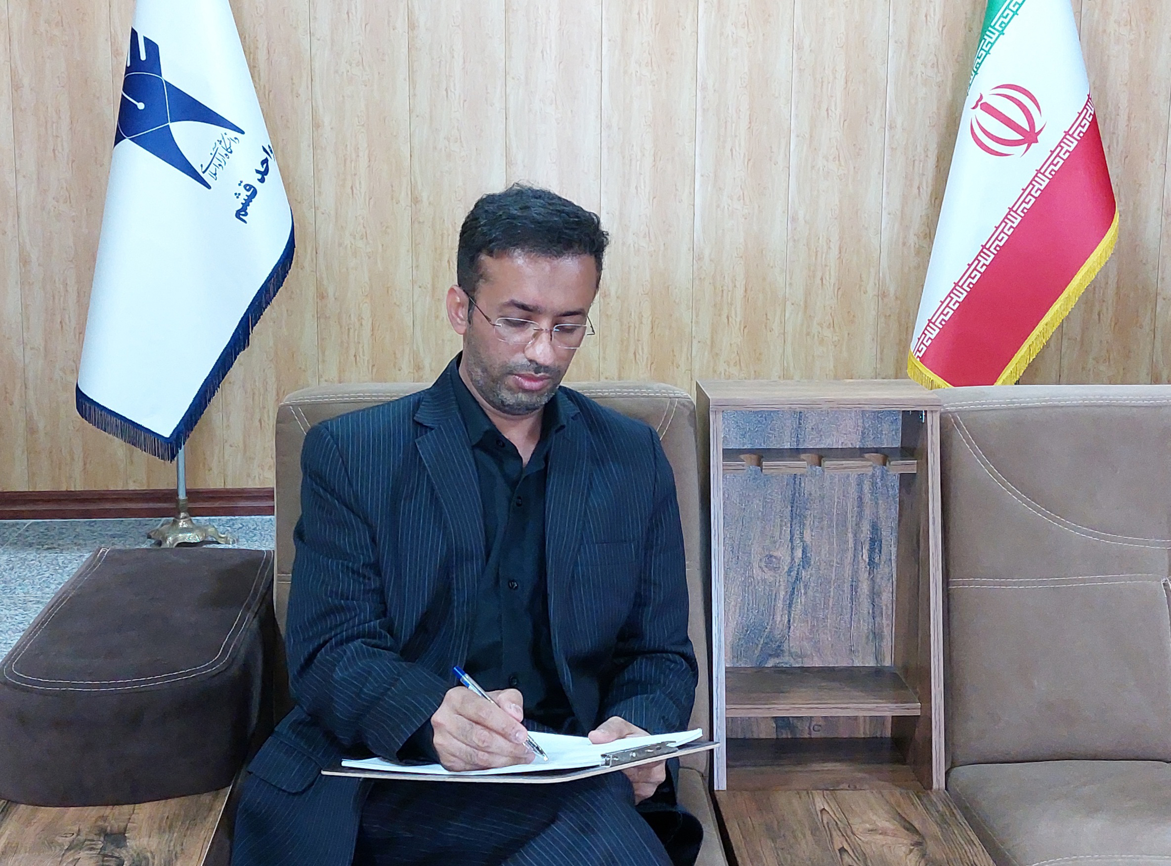 حمید رستمیجاز رئیس دانشگاه آزاد اسلامی واحد قشم