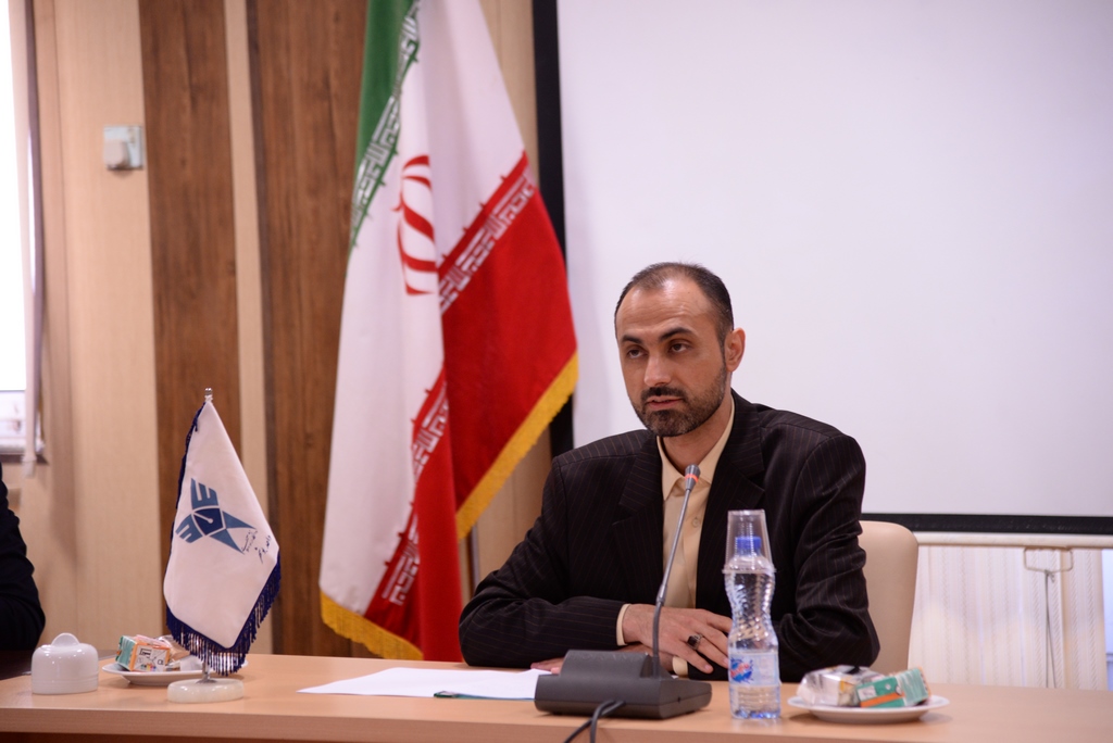 حسین دادخواه