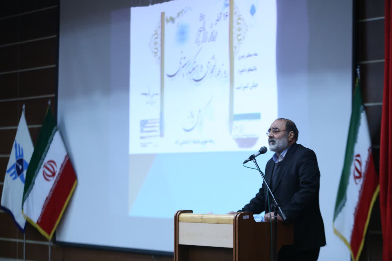عزت الله دهقان