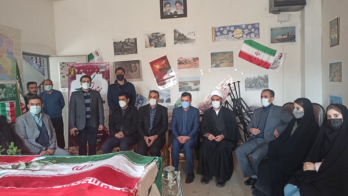 اختتامیه نمایشگاه آثار فرهنگ و شهادت در دانشگاه آزاد خوی
