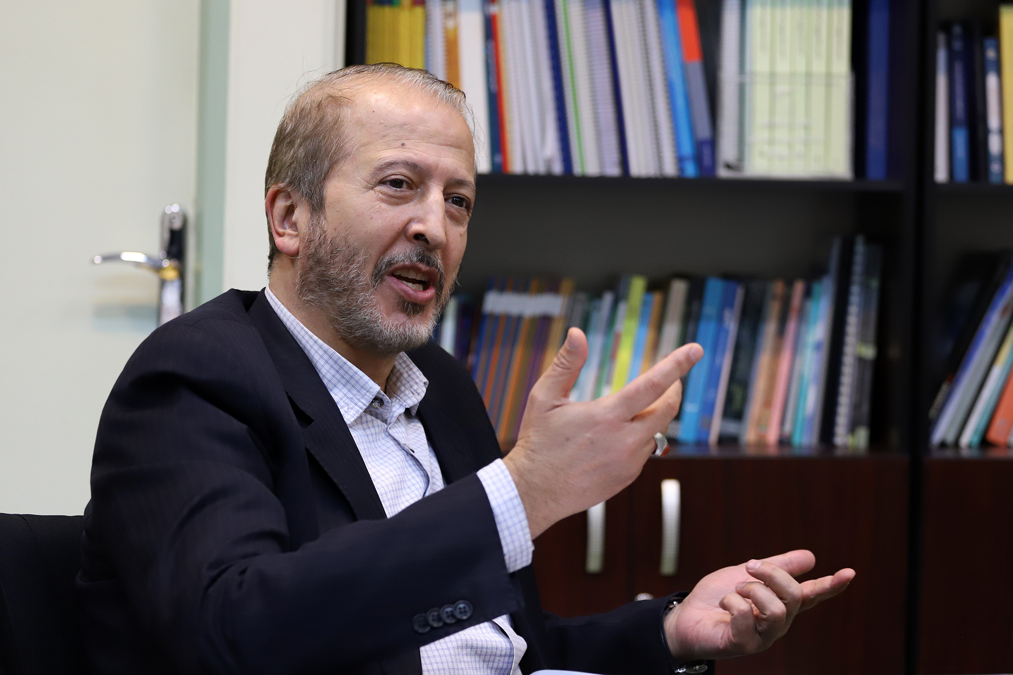 فرهاد دانشجو رئیس دانشگاه تربیت مدرس
