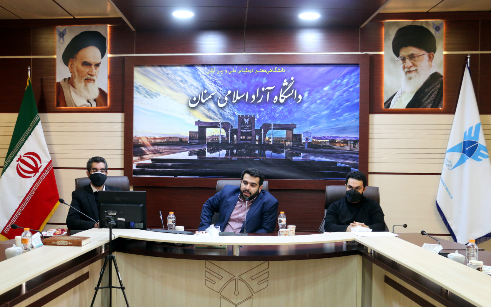 خبرگزاری‌ها و مجلات مکتوب جای خود را به فضای مجازی می‌دهند