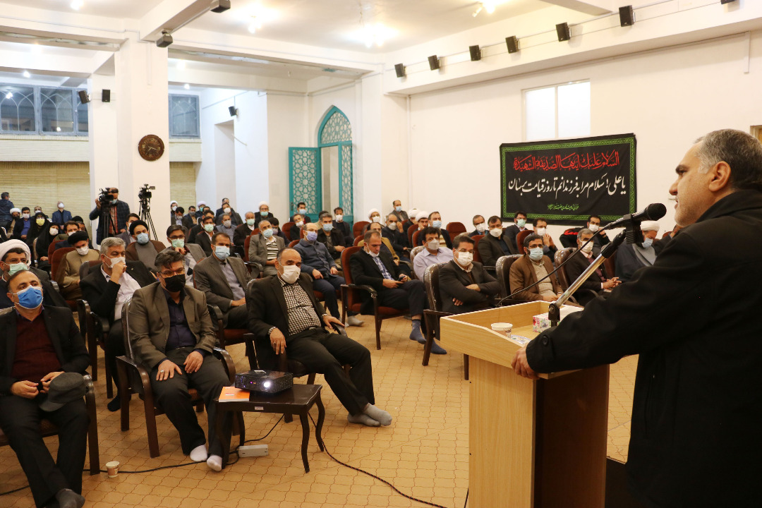 مراسم وحدت حوزه و دانشگاه در مصلای بزرگ امام خمینی(ره) شهرکرد