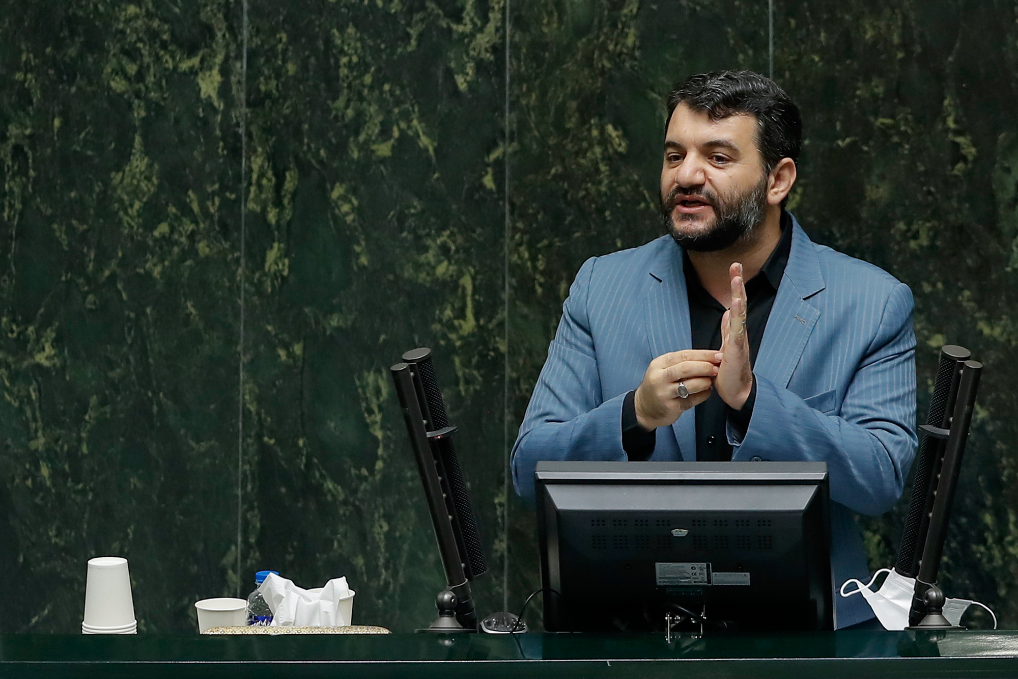 سوال نمایندگان مجلس از وزیر کار و امور اجتماعی
