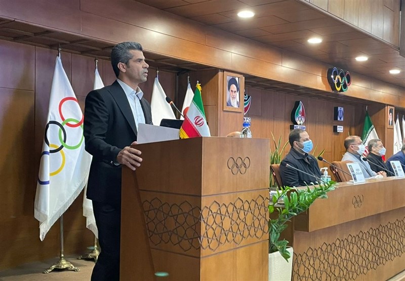 هادی ساعی