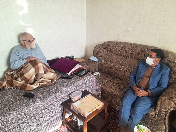 عیادت رئیس دانشگاه آزاد اسلامی اشکذر از امام جمعه این شهرستان