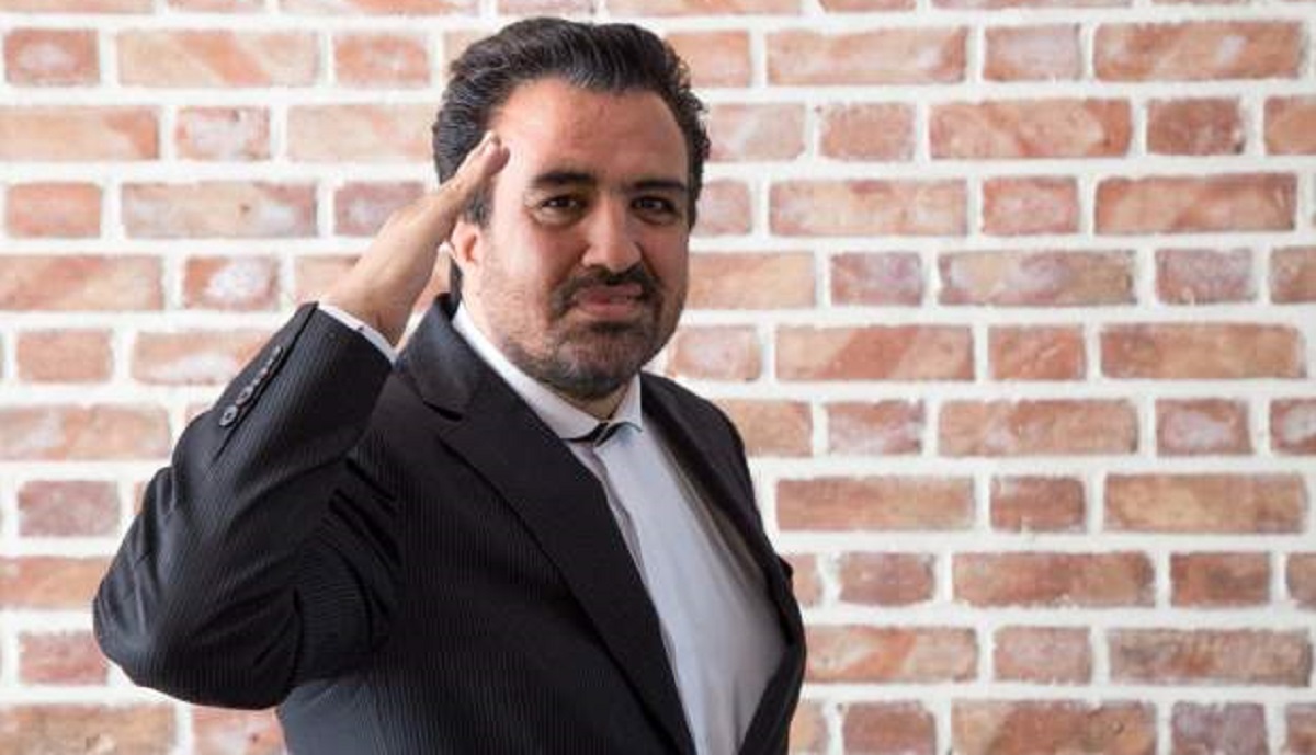 حسینی بای