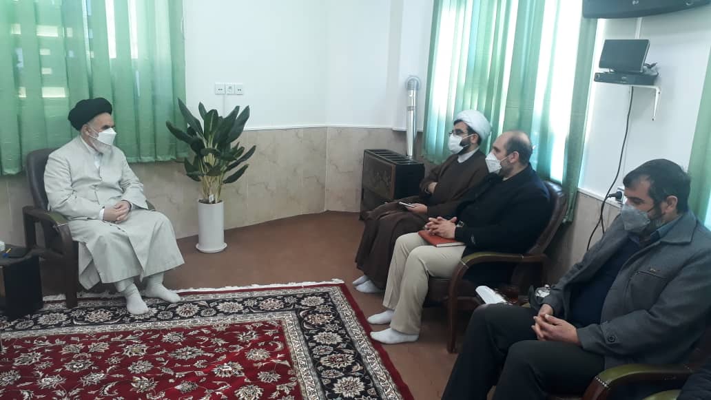 اسفراین