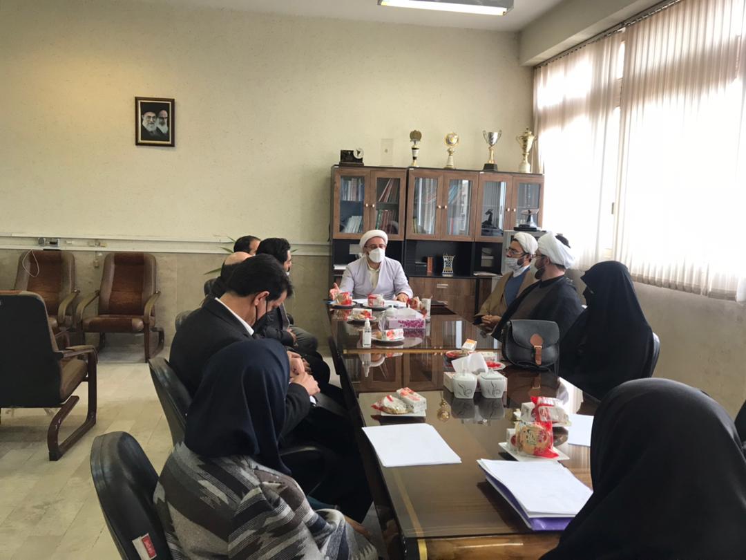 جلسه هم اندیشی اساتید مشاور