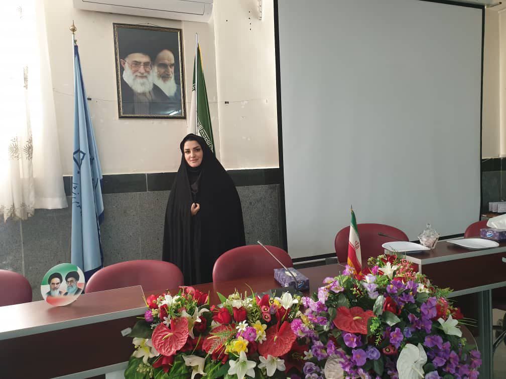 زینب بهرامی دانشجوی کارشناسی ارشد رشته حسابرسی