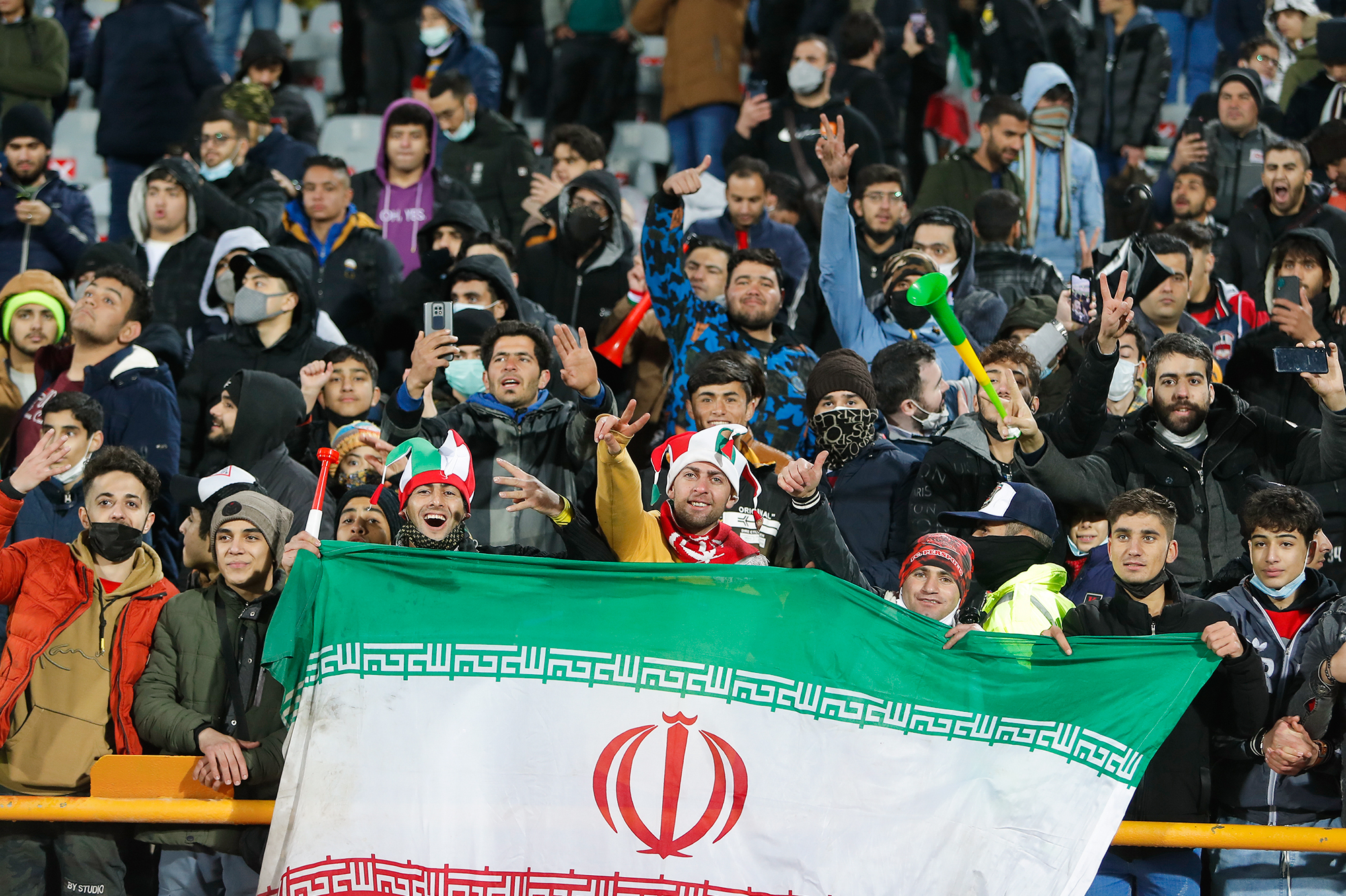 دیدار تیمهای فوتبال ایران و عراق