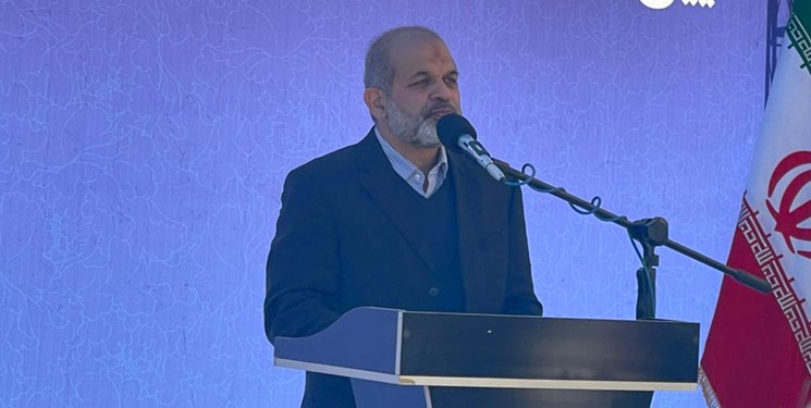 احمد وحیدی وزیر کشور