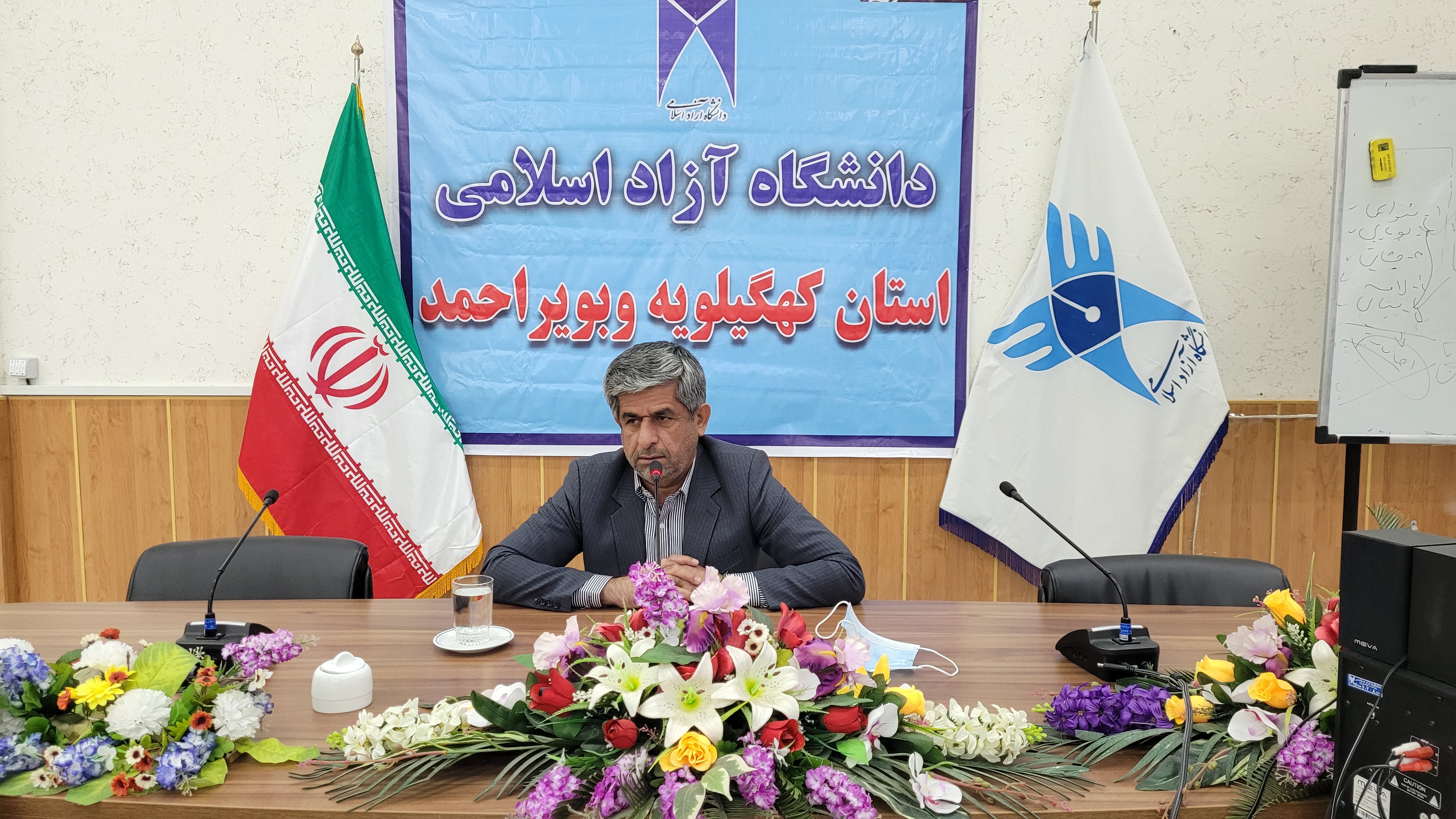 رحیم اکرامی رئیس دانشگاه آزاد یاسوج