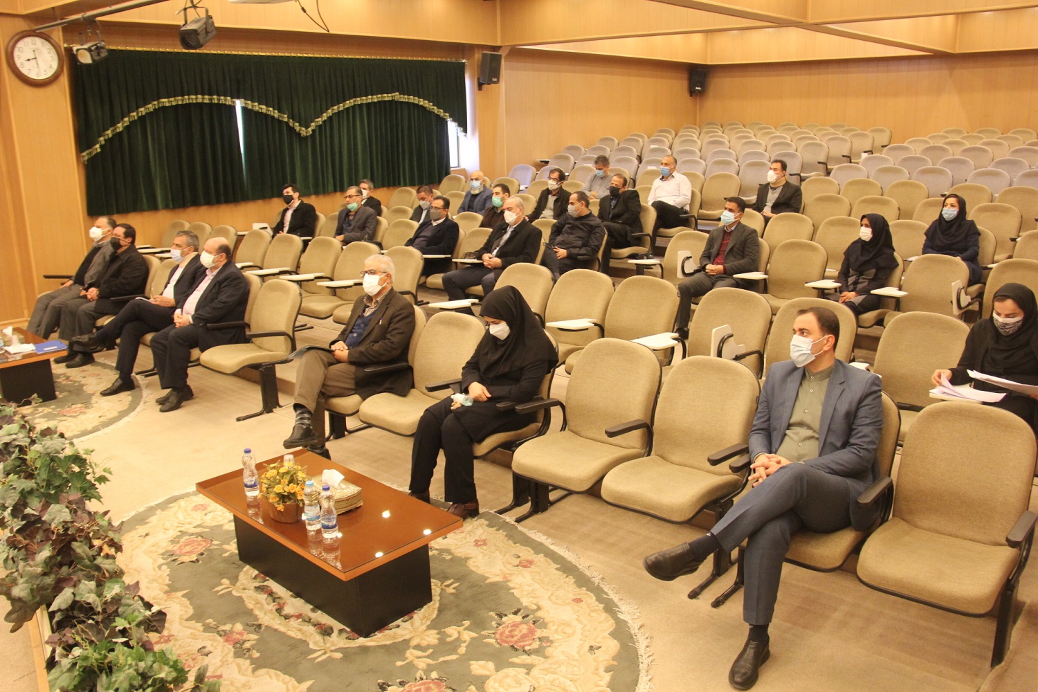دکتر کلانتری - دانشکده دامپزشکی
