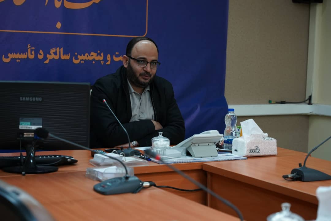 نشست رادیو جوان