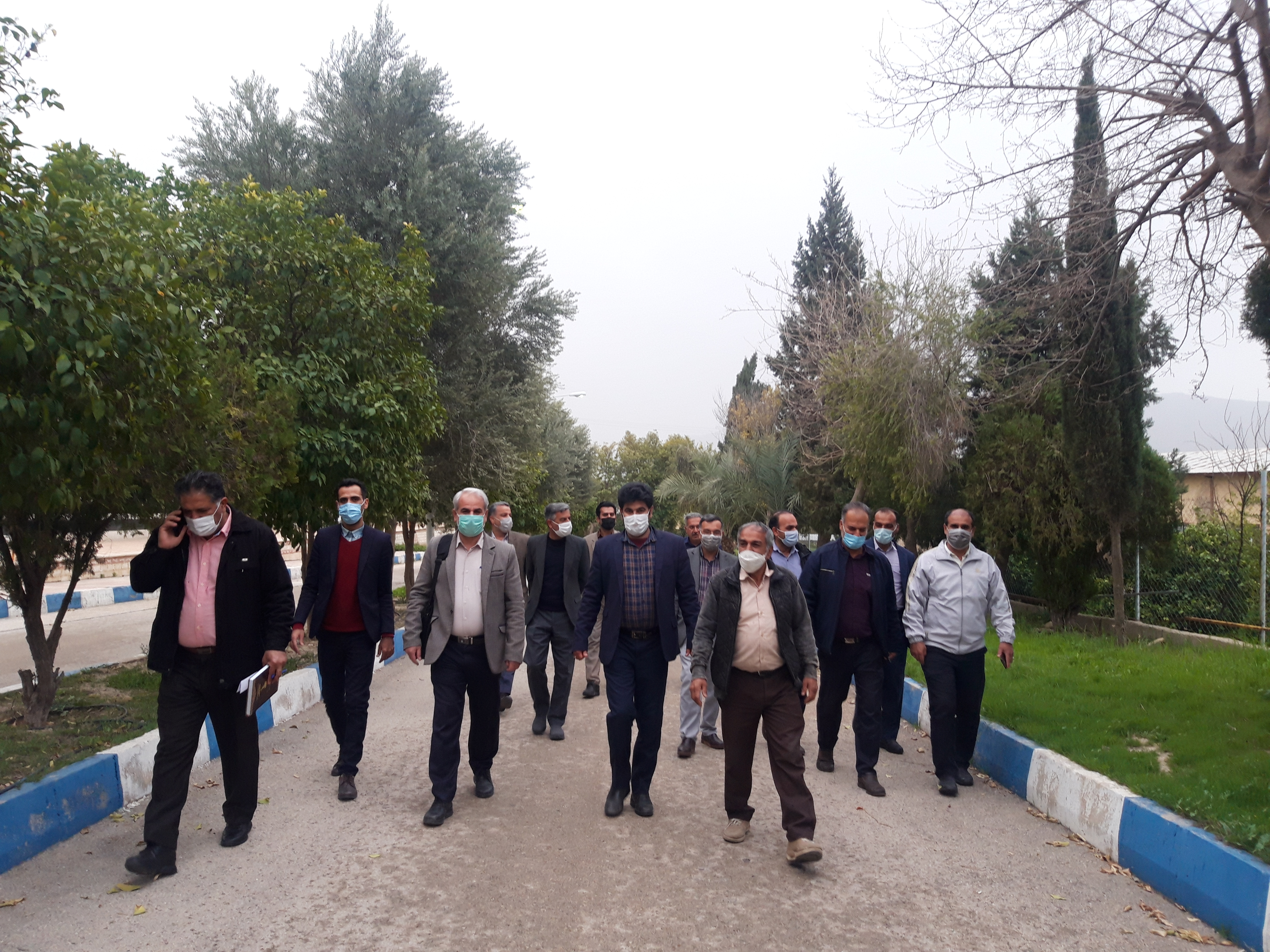 پیادهروی کارکنان دانشگاه آزاد اسلامی کازرون بهمناسبت گرامیداشت اعیاد شعبانیه