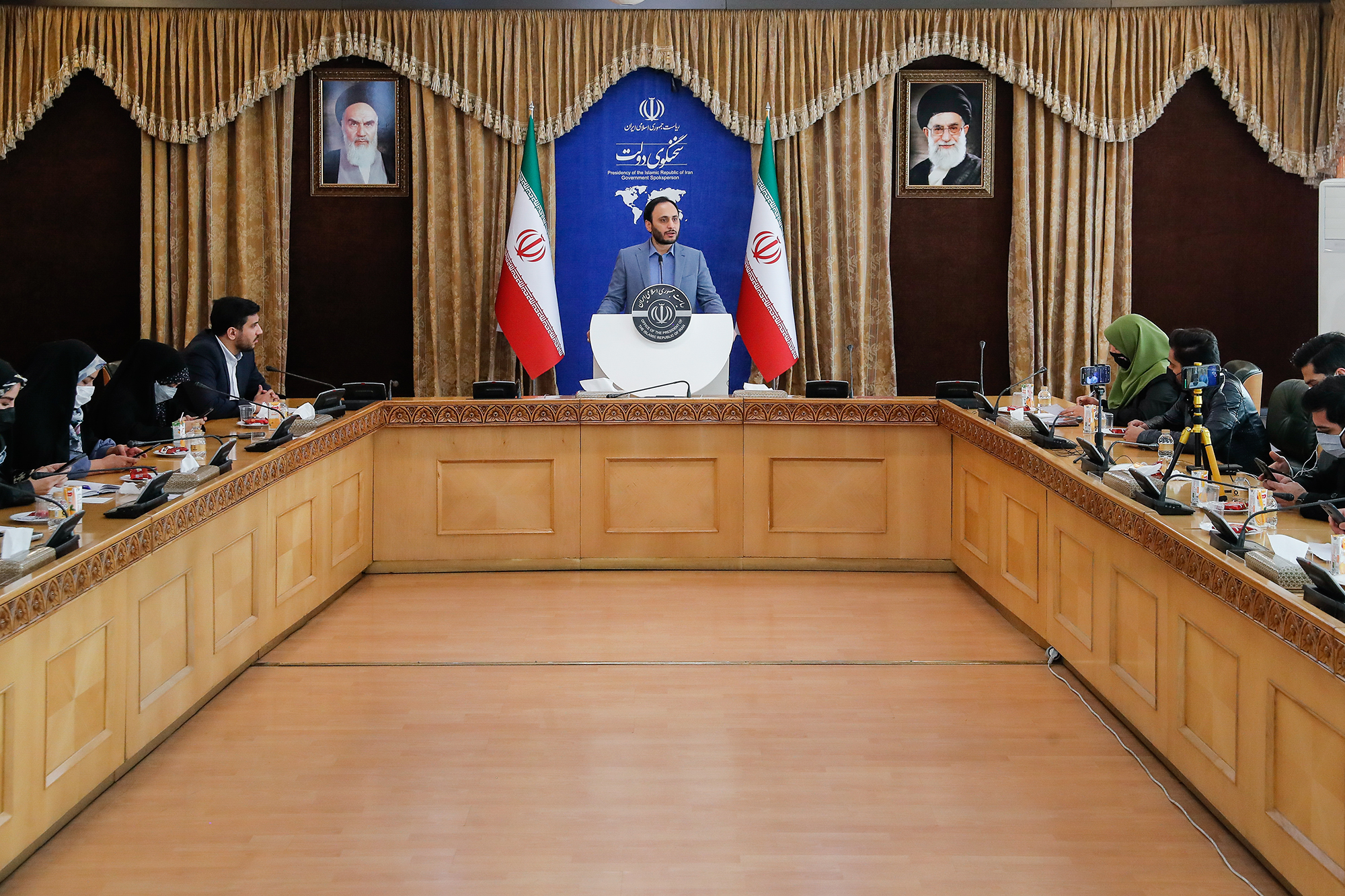 نشست خبری سخنگوی دولت _ 17 اسفند