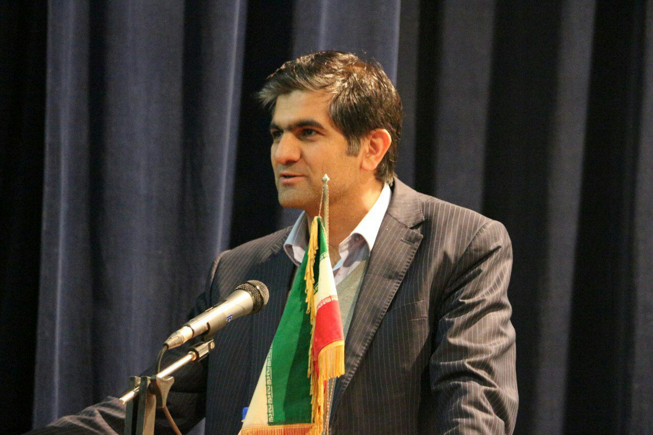 کاوه کلاهگر آذری