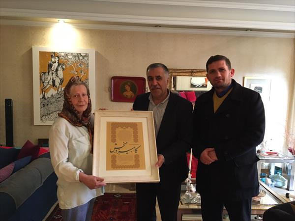 کامبیز درمبخش