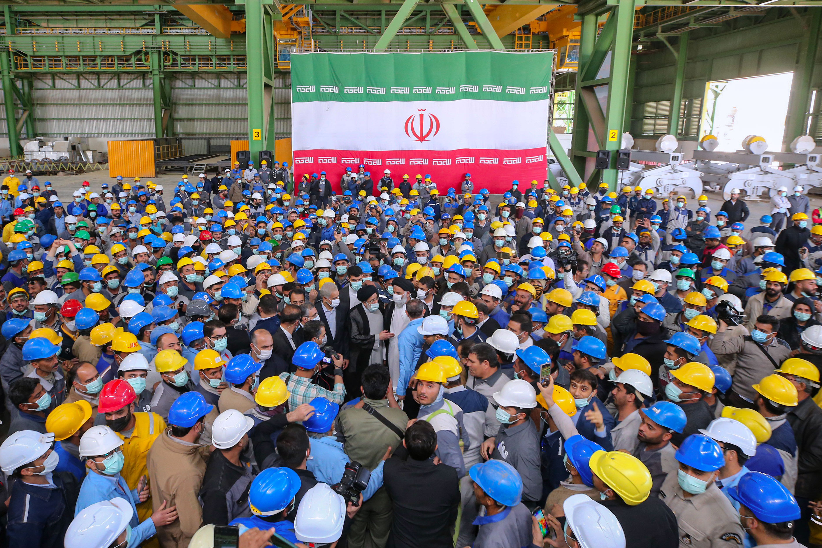 رئیسی مجتمع جهان آرا
