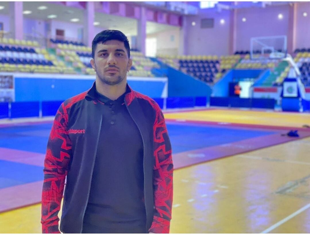 آرش آقایی