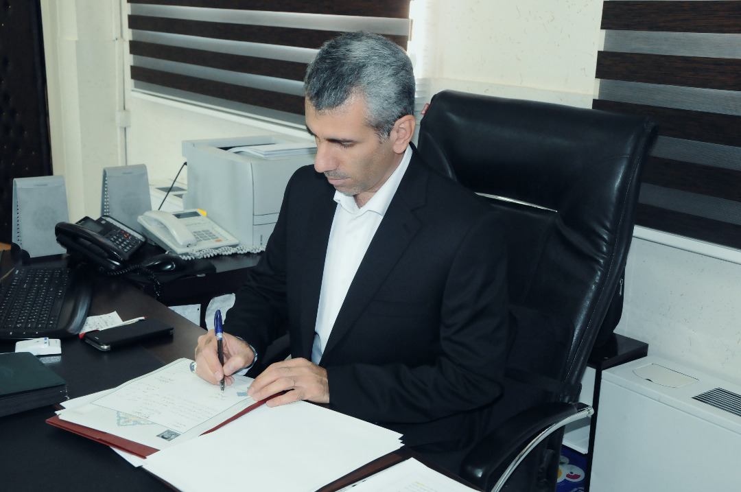 سیامک بهاروند