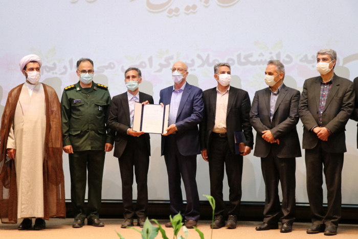 وزیر علوم