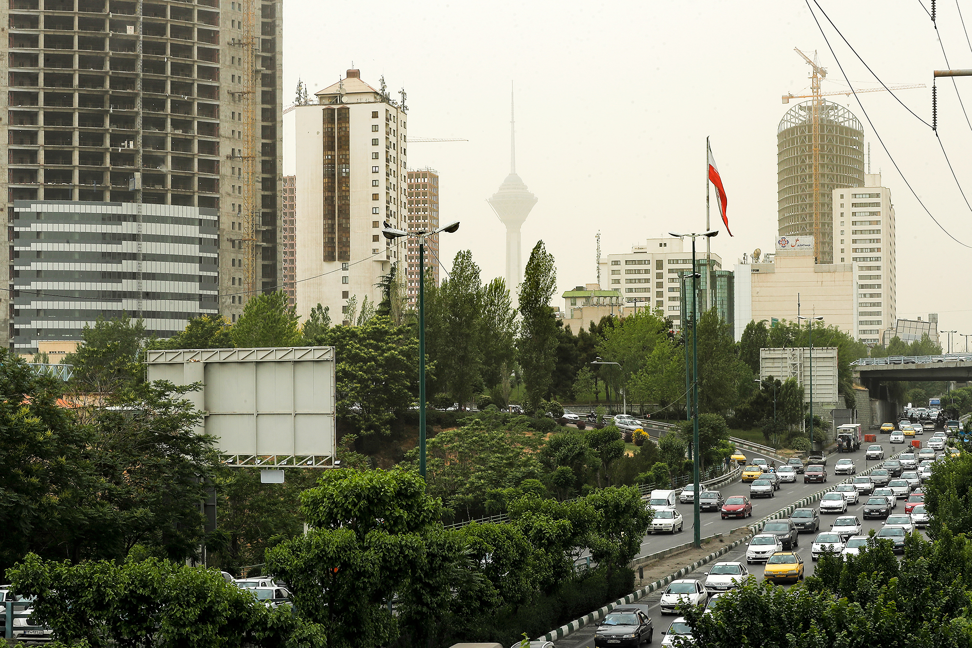آلودگی هوای تهران در اثر ریزگردها و گرد و غبار